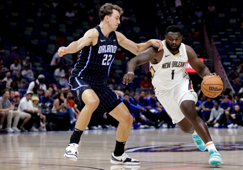 与篮板冲抢 与篮板冲抢